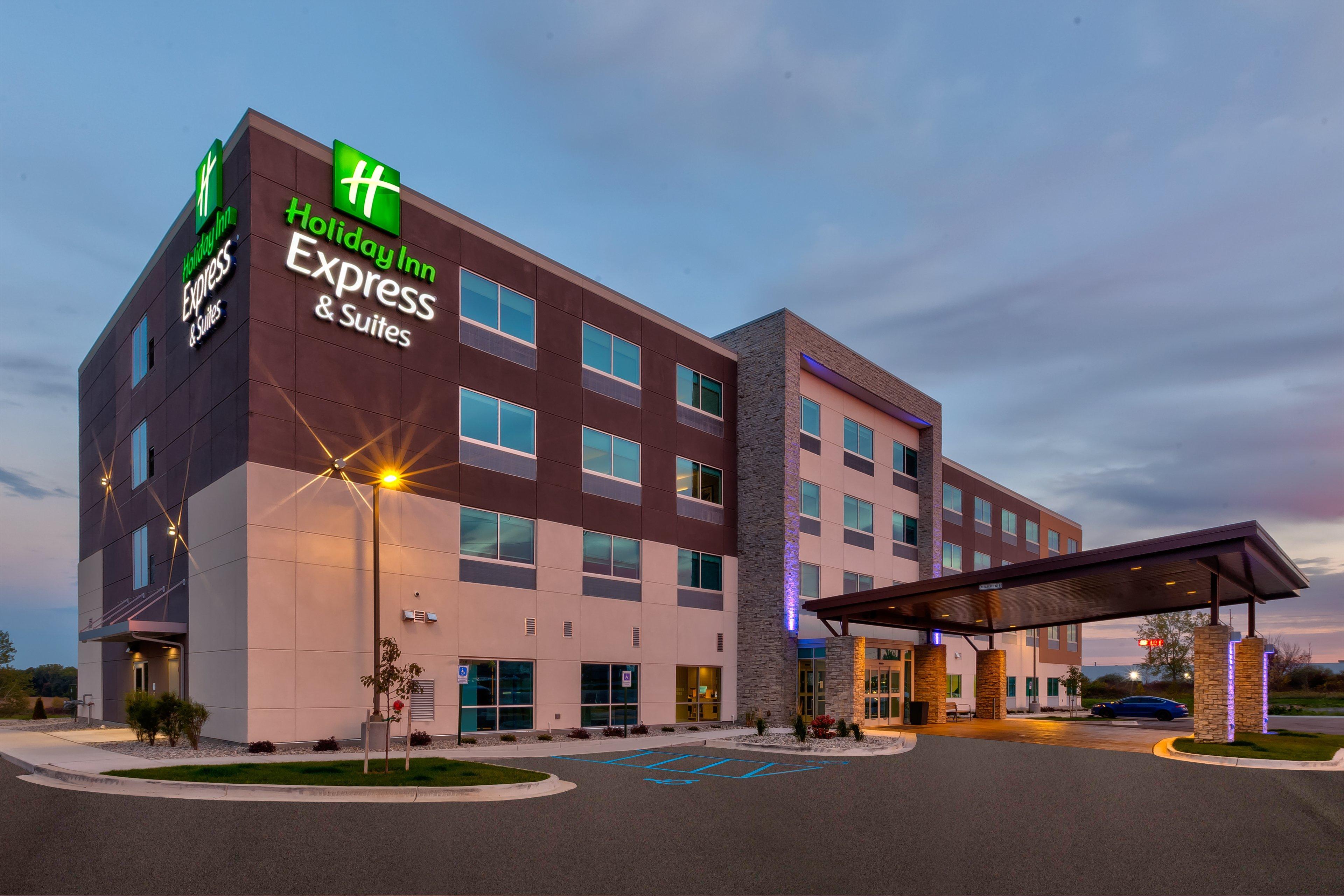 Holiday Inn Express & Suites - Cedar Springs - Grand Rapids N By Ihg Luaran gambar